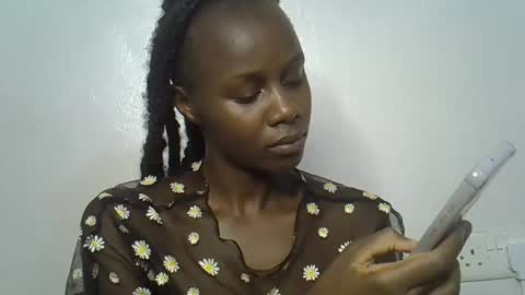 Snapshot of beeswee chatting on December 2024 08:05:02 PM beeswee online show from December 2024 08:05:02 PM