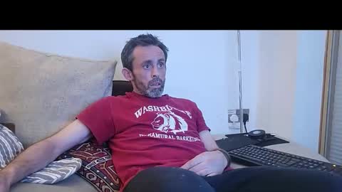 Snapshot of begbestuk chatting on October 2025 03:40:02 AM begbestuk online show from October 2025 03:40:02 AM