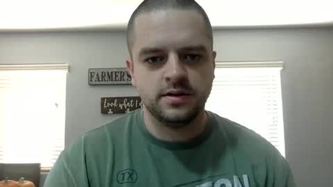 Snapshot of beginnersluck111 chatting on October 2025 05:36:02 PM Beginners Luck online show from October 2025 05:36:02 PM