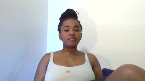 Behla Rouseh online show from March 2025 10:41:02 PM