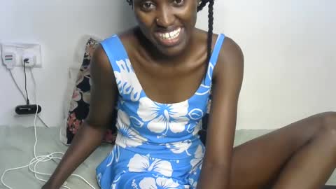 Snapshot of beib_love chatting on December 2024 05:33:01 PM beib_love online show from December 2024 05:33:01 PM