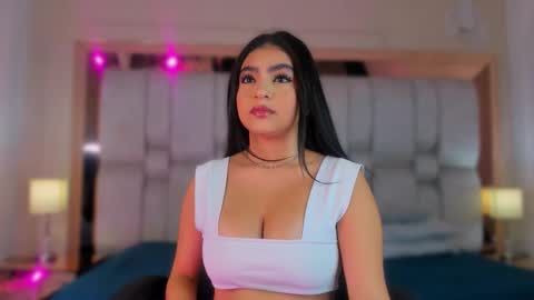 Snapshot of bela_cox chatting on September 2025 11:46:02 AM Bela online show from September 2025 11:46:02 AM