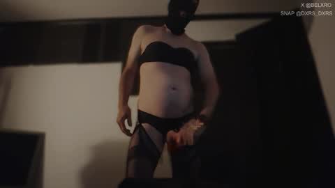 Dee Belinda X online show from January 2025 05:35:02 AM