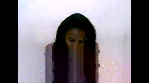 Snapshot of bella193999 chatting on February 2025 02:43:02 PM bella193999 online show from February 2025 02:43:02 PM