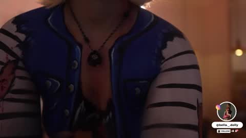 Snapshot of bella__donne chatting on October 2025 07:21:02 PM online show from October 2025 07:21:02 PM