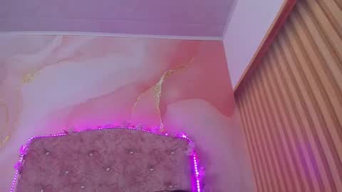 Snapshot of bella__sweets chatting on January 2026 10:29:02 AM Melanie online show from January 2026 10:29:02 AM