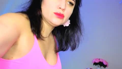 Bella online show from October 2025 06:50:02 PM