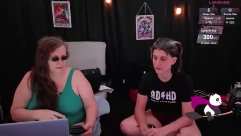 Snapshot of bella_james_1988 chatting on November 2025 04:53:02 PM Bella James online show from November 2025 04:53:02 PM