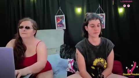 Snapshot of bella_james_1988 chatting on December 2025 07:23:02 PM Bella James online show from December 2025 07:23:02 PM