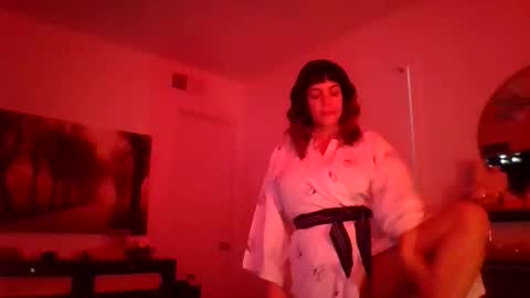 Bella Libellula online show from February 2026 04:52:02 PM