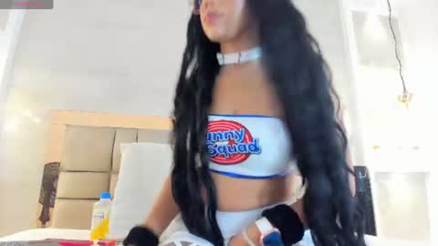  BELLA  online show from June 2026 03:05:02 AM