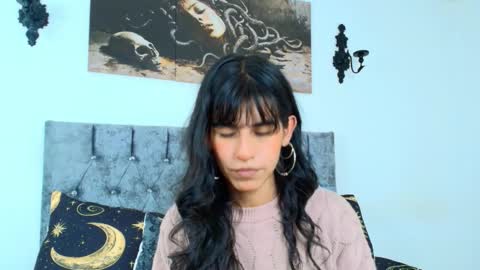 Snapshot of bella_poisonous chatting on October 2025 01:16:02 AM Bella online show from October 2025 01:16:02 AM