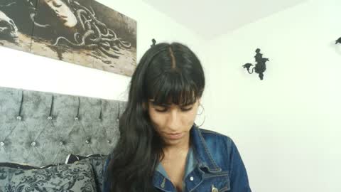 Bella online show from April 2026 01:36:01 AM