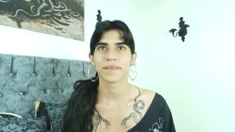 Snapshot of bella_poisonous chatting on July 2026 11:20:02 PM Bella online show from July 2026 11:20:02 PM