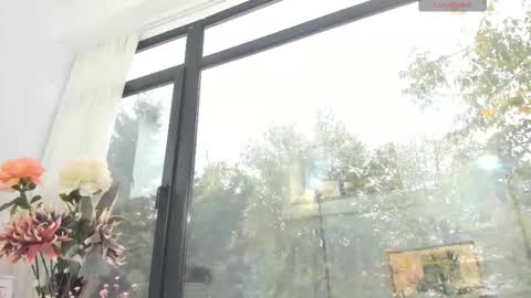 Snapshot of bella_posh chatting on October 2025 06:08:01 AM bella_posh online show from October 2025 06:08:01 AM