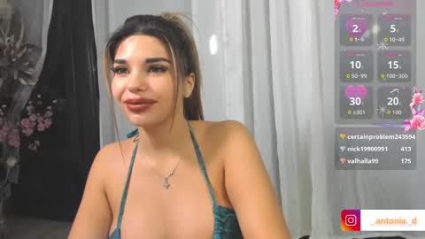 Snapshot of bella_posh chatting on November 2025 04:35:01 AM bella_posh online show from November 2025 04:35:01 AM