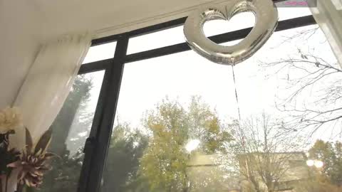 Snapshot of bella_posh chatting on November 2025 06:18:02 AM bella_posh online show from November 2025 06:18:02 AM