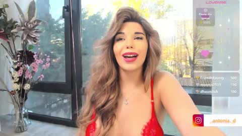 Snapshot of bella_posh chatting on November 2025 06:23:02 AM bella_posh online show from November 2025 06:23:02 AM