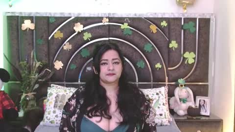  Bella Taylore  online show from March 2026 02:26:01 AM