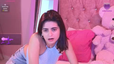 Snapshot of bella_thixx chatting on October 2025 06:21:01 AM bella_thixx online show from October 2025 06:21:01 AM