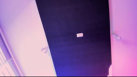 Snapshot of bellaastorm chatting on October 2025 10:10:02 PM bellaastorm online show from October 2025 10:10:02 PM