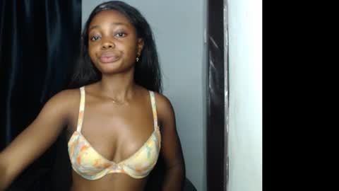 bella online show from November 2025 05:23:01 PM