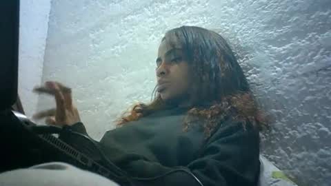 Snapshot of bellabeltra chatting on December 2024 06:26:01 PM Bella online show from December 2024 06:26:01 PM