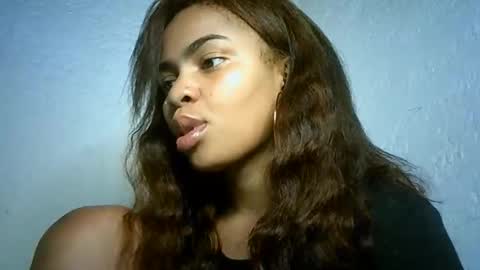 Snapshot of bellabeltra chatting on January 2025 01:36:02 PM Bella online show from January 2025 01:36:02 PM