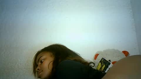 Snapshot of bellabeltra chatting on January 2025 12:48:02 AM Bella online show from January 2025 12:48:02 AM