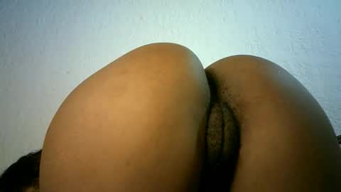 Snapshot of bellabeltra chatting on January 2025 09:42:02 PM Bella online show from January 2025 09:42:02 PM