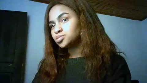 Snapshot of bellabeltra chatting on February 2025 11:03:01 PM Bella online show from February 2025 11:03:01 PM