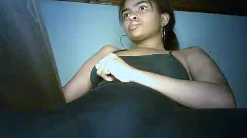 Snapshot of bellabeltra chatting on February 2025 08:14:02 PM Bella online show from February 2025 08:14:02 PM