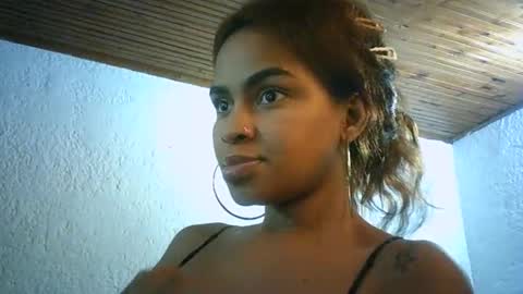 Snapshot of bellabeltra chatting on March 2025 01:09:01 PM Bella online show from March 2025 01:09:01 PM