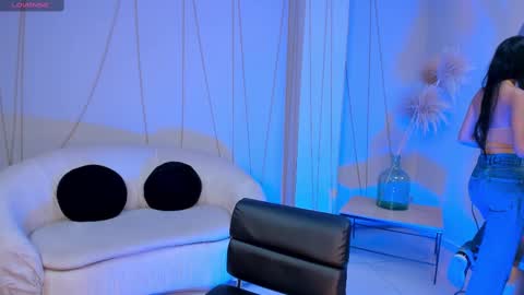  Bella C  online show from February 2025 11:31:02 AM