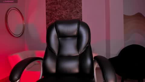  Bella C  online show from September 2025 11:34:02 AM