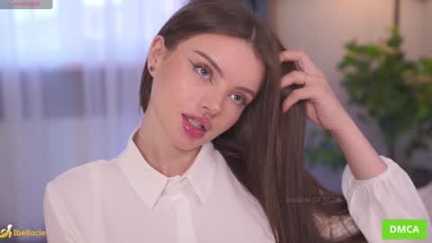 Snapshot of bellacle chatting on October 2025 07:39:01 AM Bella I took a vacation and Ill be back on December 18th So dont lose me To keep in touch I have a TG - you can find below online show from October 2025 07:39:01 AM