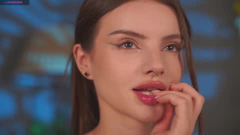 Snapshot of bellacle chatting on November 2025 07:52:02 AM Bella I took a vacation and Ill be back on December 18th So dont lose me To keep in touch I have a TG - you can find below online show from November 2025 07:52:02 AM