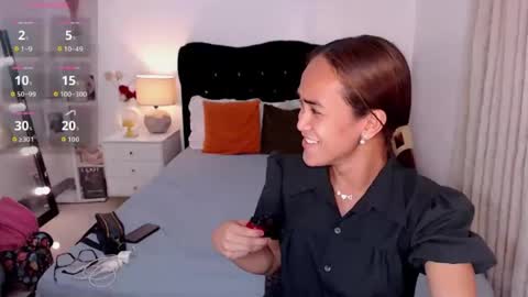 IM BELLA online show from July 2026 12:18:02 PM