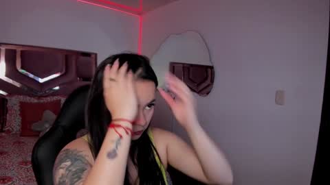 TELL ME GODDESS NEXT Transmission 01122024 9PM TO 4AMColombian hour THANKS Follow me online show from January 2025 02:11:02 AM