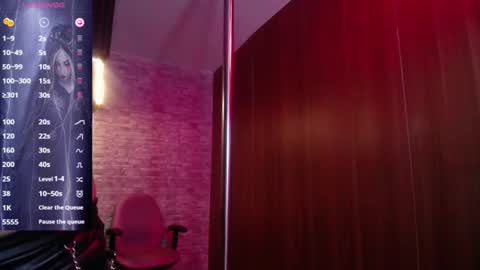 Snapshot of belladona_trix chatting on June 2026 08:20:02 PM belladona_trix online show from June 2026 08:20:02 PM
