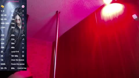 Snapshot of belladona_trix chatting on June 2026 07:26:02 PM belladona_trix online show from June 2026 07:26:02 PM