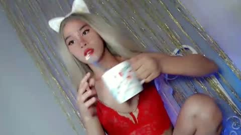 Snapshot of bellafucks1 chatting on January 2025 03:51:02 PM Bella rowt online show from January 2025 03:51:02 PM