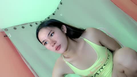 Snapshot of bellafucks1 chatting on January 2025 09:19:02 AM Bella rowt online show from January 2025 09:19:02 AM