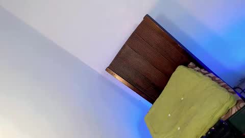 Snapshot of bellafucks1 chatting on November 2025 02:54:02 AM Bella rowt online show from November 2025 02:54:02 AM