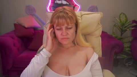 Bella online show from March 2026 03:28:01 AM