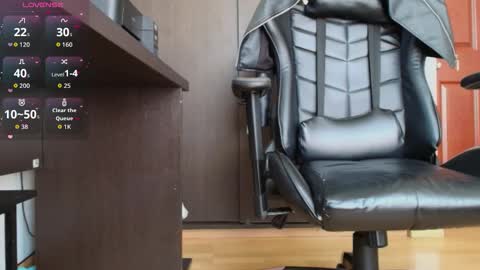 Camille  online show from January 2026 10:00:02 PM