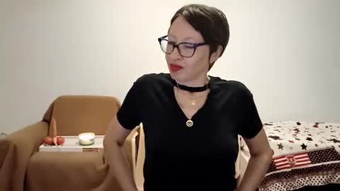 Snapshot of bellarose_2020 chatting on July 2026 07:34:02 PM Emma online show from July 2026 07:34:02 PM