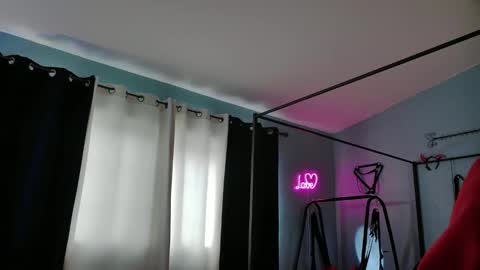 Snapshot of bellaskeykeeper chatting on February 2026 11:58:02 PM Bellaskeykeeper online show from February 2026 11:58:02 PM