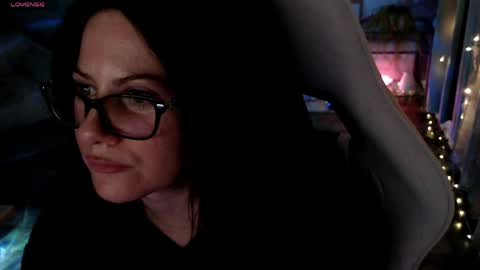 Snapshot of bellastar84 chatting on April 2026 07:19:01 AM Starr40 online show from April 2026 07:19:01 AM