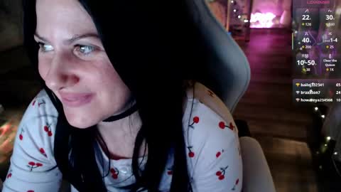 Snapshot of bellastar84 chatting on April 2026 07:47:01 AM Starr40 online show from April 2026 07:47:01 AM